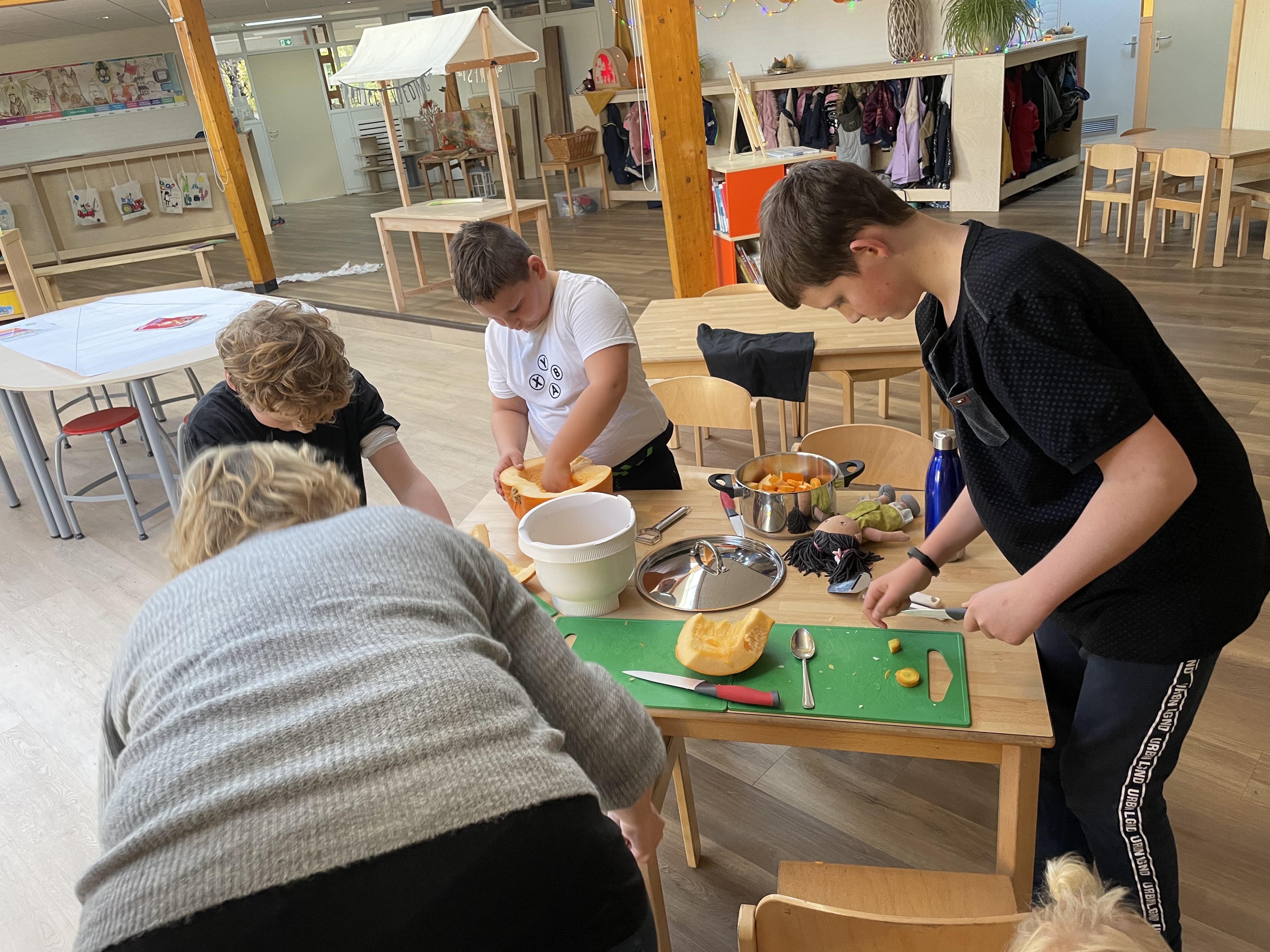 Pompoensoep en liedjes zingen