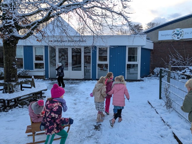 1c513942-c596-4048-84b6-470e386f87fb